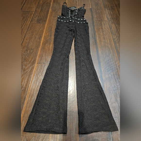 Elegant Black Flare Pants - Picture 8 of 10